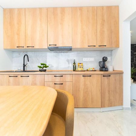 Apartman Discreet Kysucke Nove Mesto Ngoại thất bức ảnh