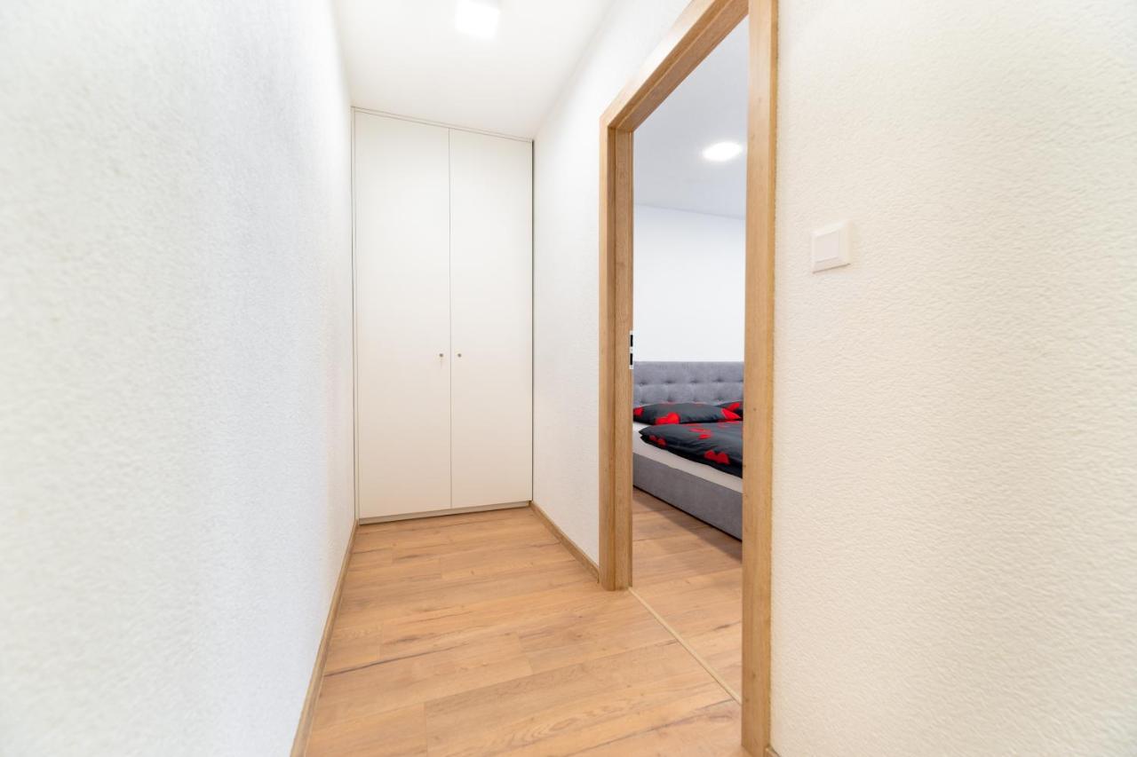 Apartman Discreet Kysucke Nove Mesto Ngoại thất bức ảnh
